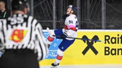 GB beat Poland to seal World Championship promotion