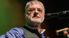 Cockney Rebel singer Steve Harley dies at 73