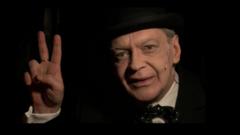 Actor Mikhail Gorevoy as Winston Churchill