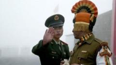 भारत आणि चिनी सैनिक