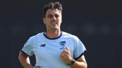 Cummins 'on track' to return for second Ashes Test