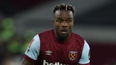 West Ham winger Cornet joins Genoa on loan