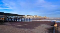 Pier owners' plans for prom trampolines approved