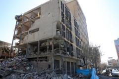 Israel lança nova onda de ataques contra Irã;  mais de 1.000 civis foram mortos no país, segundo grupo de direitos humanos