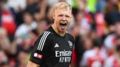 Southampton agree £25m deal for Arsenal keeper Ramsdale