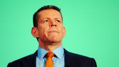 Plaid Cymru i ddatgelu cynllun 100 diwrnod cyntaf mewn llywodraeth