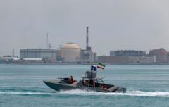 ترامب يمهل إيران 48 ساعة للتوصل لاتفاق قبل أن "تواجه الجحيم"، وإيران تحذّر من أن حدوث "تلوث إشعاعي سيقضي على الحياة في الخليج"