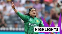 Netherlands collapse as Pakistan take seven wickets for 13 runs