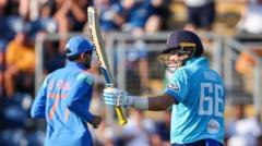 Root's 99* rescues England in series-levelling win