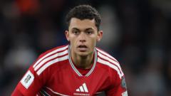 Wales' Johnson poised for Everton move from Palace