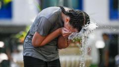 'Extraordinary' heat health alerts to come into force as record May heat possible