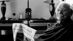 Photographer aims for 100 portraits of centenarians