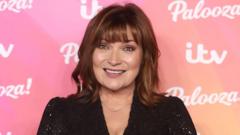 Lorraine Kelly pays tribute to father after 'shock' death