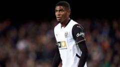 Could Arsenal Be Signing Valencia Defender Mosquera?