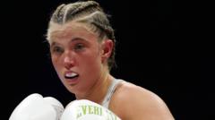 Bantamweight Hennessy to face De Persio live on BBC