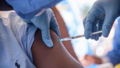 Urukingo rwa Ebola rugiye guhabwa abantu benshi mu Rwanda na Congo