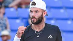 Fearnley among Britons closing in on US Open place