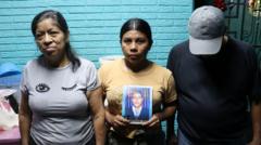 María Hernández, Wendy Rivas e José Santana