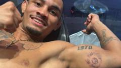 UFC fighter gets tattoo of opponent's bite mark