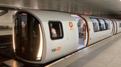 Glasgow subway to close for four Sundays to test new system