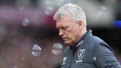 'Disgraceful' West Ham need Moyes 'clarity'