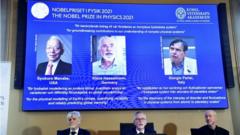 Trio de cientistas foi anunciado como vencedor de Prêmio Nobel de Física deste ano em coletiva de imprensa em Estocolmo, na Suécia