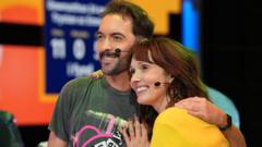 Lluniau: Dawnsathon 24 awr Trystan ac Emma