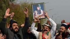 ریڈ زون میں احتجاج: پی ٹی آئی کے سات ارکانِ پارلیمنٹ سمیت 55 افراد پر انسدادِ دہشت گردی ایکٹ کے تحت مقدمہ درج