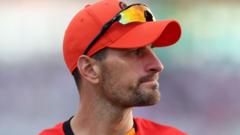 Notts sign all-rounder Howell on two-year T20 deal