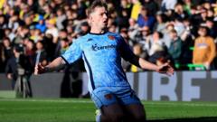 Gelhardt plays through the pain barrier to score 