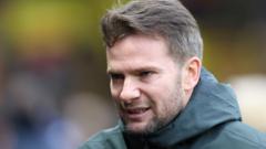 Watford have 'blinkers on' in play-offs race - Cleverley