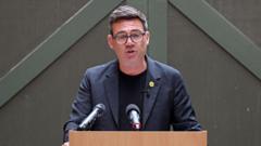 Galw ar Andy Burnham i 'weithredu'n wahanol i'w ragflaenwyr' ar ddatganoli