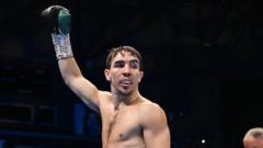 Conlan set to face Lopez for world title in May