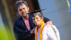 මිත්තණියට උපාධිය පිදූ කෝෂිලගේ කතාව
