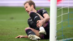 Kane will join up with England despite ankle injury