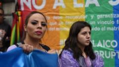 Miembros de la comunidad LGBT en una protesta en Guatemala, el 4 de septiembre de 2018