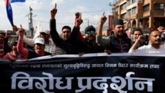 नेपालमा पेट्रोलियम पदार्थको मूल्यवृद्धि हुँदा पहिला पनि विरोध भएको थियो
