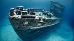 shipwreck with golg san jose ship representative photo