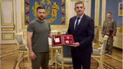 Ҳалуқ Байрактар Президент Зеленскийдан Украинанинг энг шарафли мукофотини олди.