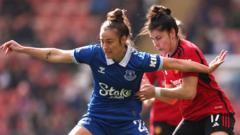 WSL: Snoeijs gives Everton early lead over Man Utd