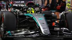 Hamilton tops Bahrain GP second practice