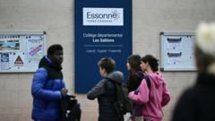 French pupil dies after being beaten near school
