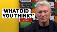 Moyes in exchange with reporter after Europa League exit
