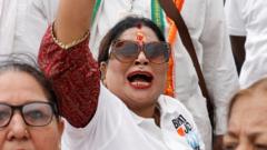 Early India election count shows Modi lead narrowing