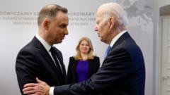 Tổng thống Biden của Mỹ gặp Tổng thống Duda của Ba Lan