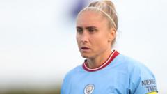 Wiegman says Houghton was considered for World Cup