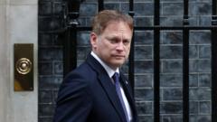 Grant Shapps and Wes Streeting to face Laura Kuenssberg