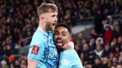 Wolves draw at Brentford despite early Gomes red card