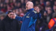 Dyche dismisses job fears as Forest fight the drop