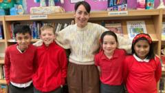 Fishergate Primary School in York given School of Sanctuary award – BBC